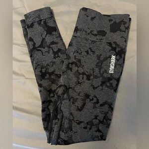 Gymshark Black and Gray Camo Leggings large
